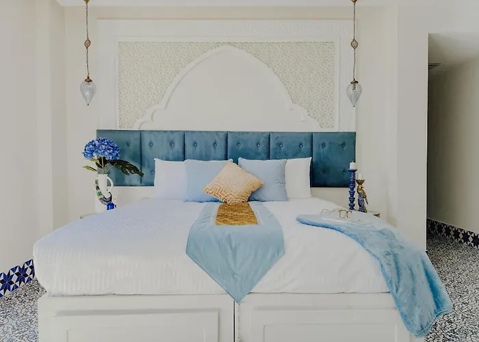Nour Boutique Szálloda *